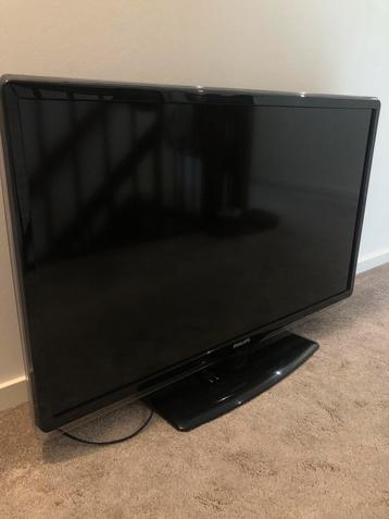 Philips Ambilight TV 41 inch 105 cm beschikbaar voor biedingen