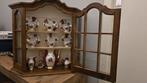 Wand vitrinekast met 6 delig servies., Huis en Inrichting, Ophalen of Verzenden, Zo goed als nieuw, 25 tot 50 cm