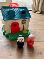 Fischer Price huisje met voertuig en poppetjes, Ophalen of Verzenden, Gebruikt, Overige typen