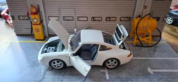 1.18 porsche 911 carrera beschikbaar voor biedingen