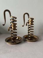 Vintage Franse Verbronsd Metalen Kaarsenkandelaars, Antiek en Kunst, Ophalen, Koper of Brons