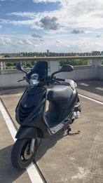 Piaggio Zip 2018 - NIEUWSTAAT, Fietsen en Brommers, Scooters | Piaggio, Ophalen, Maximaal 45 km/u, Zip, Zo goed als nieuw
