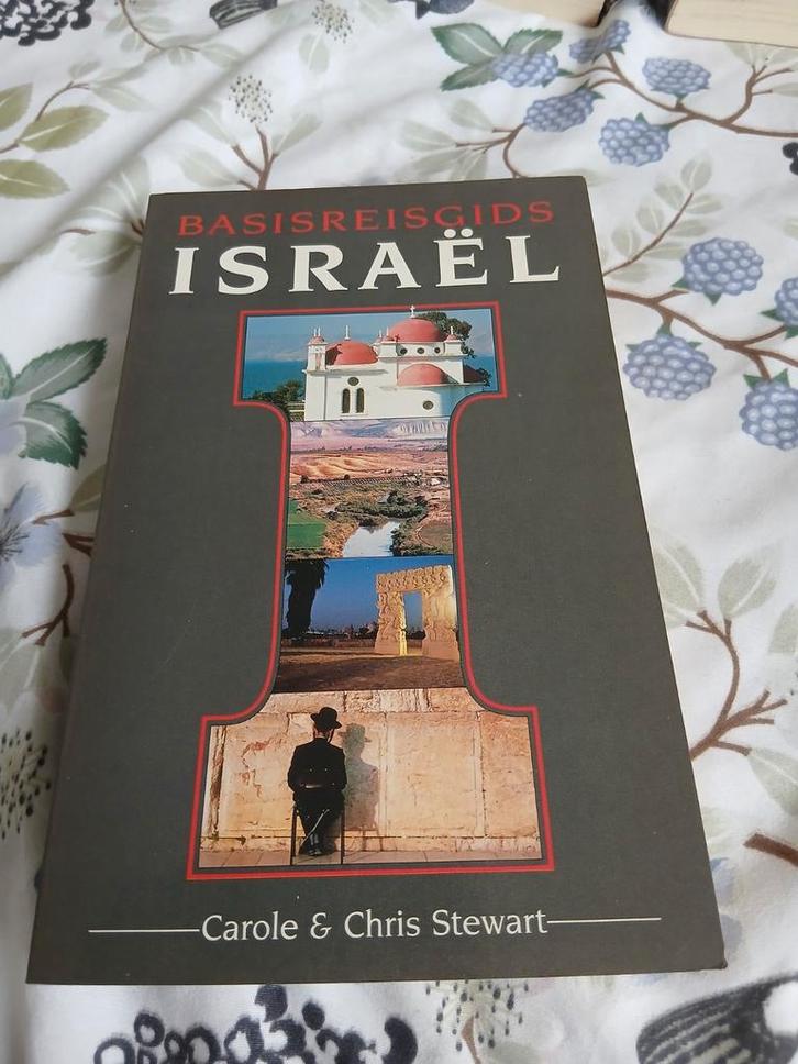 Israël Reisgids - Carole & Chris Stewart, Boeken, Reisgidsen, Gelezen, Reisgids of -boek, Azië, Overige merken, Budget, Ophalen of Verzenden