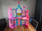 Barbie kasteel, Kinderen en Baby's, Speelgoed | Poppenhuizen, Ophalen of Verzenden, Gebruikt, Poppenhuis