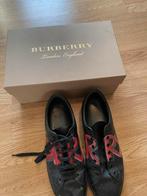 Burberry Graffiti schoenen maat 43 (43,5), Kleding | Heren, Schoenen, Ophalen of Verzenden, Gedragen, Zwart