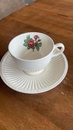 Wedgwood mos rose, Huis en Inrichting, Keuken | Servies, Ophalen of Verzenden, Zo goed als nieuw, Wedgwood, Kop(pen) en/of Schotel(s)