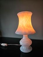 Vintage albast / natuursteen tafellamp wit, Huis en Inrichting, Lampen | Tafellampen, Gebruikt, Ophalen of Verzenden