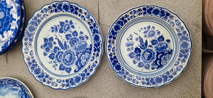2 Delftsblauwe Borden - Handbeschilderd, Antiek en Kunst, Antiek | Wandborden en Tegels, Ophalen of Verzenden