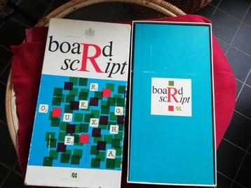 Scrabble accessoires bord  beschikbaar voor biedingen