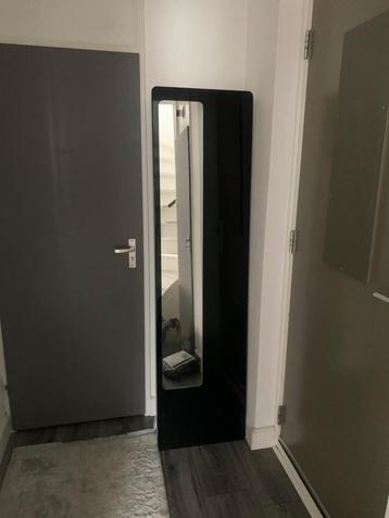 Schoenenkast beschikbaar voor biedingen