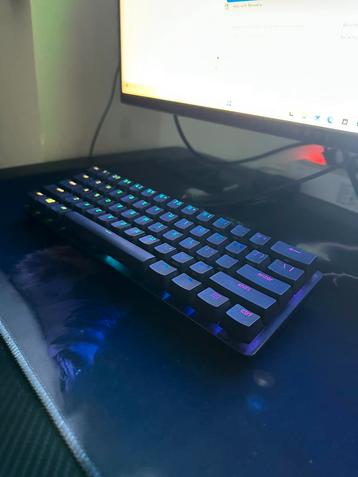 Razer Huntsman Mini V3 Pro (Rode Schakelaar) beschikbaar voor biedingen