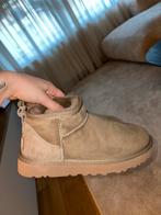 Ugg Mini Laarzen Maat 39, UGG, Lage of Enkellaarzen, Nieuw, Ophalen of Verzenden