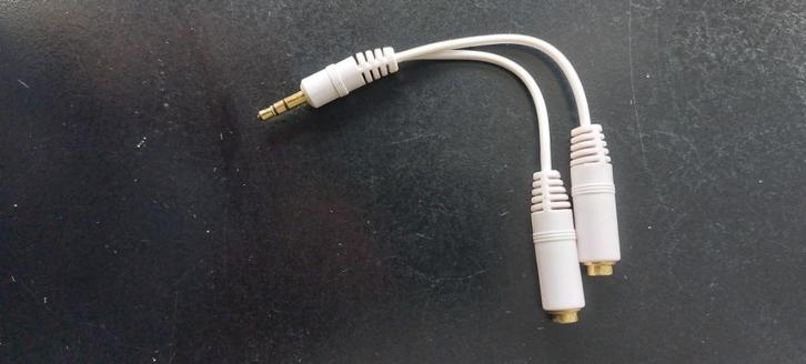 Apple iPod stereo audio splitter, Audio, Tv en Foto, Mp3-spelers | Apple iPod, Zo goed als nieuw, 2 tot 10 GB, Overige kleuren