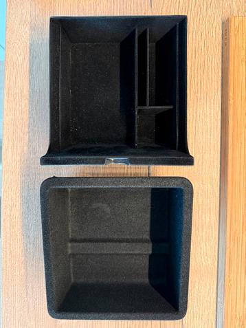 Tesla Model Y 2024 Accessoires - Middenconsole & Ventilatie beschikbaar voor biedingen