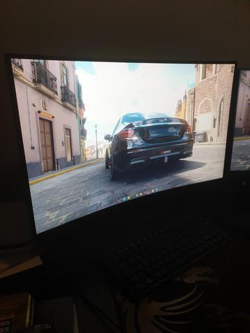 Gaming monitor MSI 27 inch Curved 250HZ. beschikbaar voor biedingen