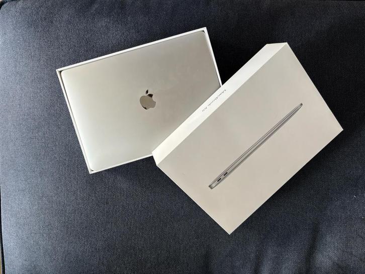 Apple Macbook Air 13.3 inch Silver grijs uitstekende staat!, Computers en Software, Apple Macbooks, Zo goed als nieuw, MacBook Air