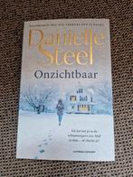 Danielle Steel - Onzichtbaar, Danielle Steel, Ophalen of Verzenden, Zo goed als nieuw, Nederland