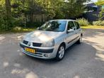 🚗 RENAULT CLIO 1.2 16v DYNAMIQUE 🚗, 65 €/maand, 4 cilinders, 2000 kg, Origineel Nederlands
