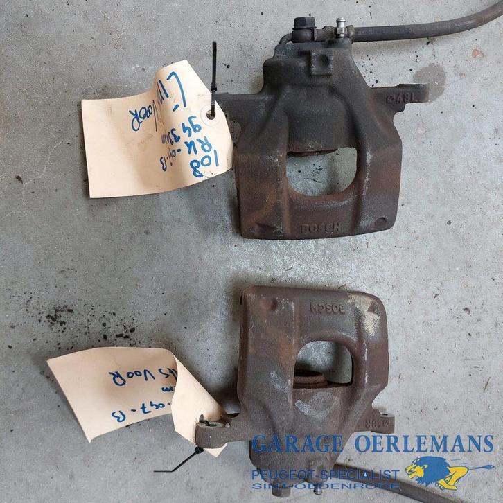 remklauw links en rechts voorzijde peugeot 108 1.0 vti, Auto-onderdelen, Remmen en Aandrijving, Peugeot, Gebruikt, ARN erkend