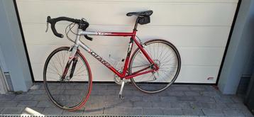 Racefiets Giant maat L  beschikbaar voor biedingen