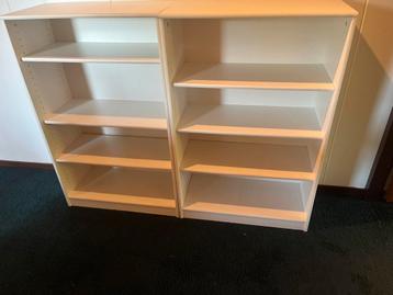 Gratis af te halen 2x boekenkast wit