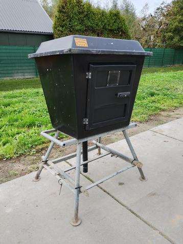 Bouw Watermeterput En Een  Stroomkast / Bouwmeterkast beschikbaar voor biedingen