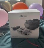 DJI Neo Motion Fly More Combo + Goggles N3 - Zo goed als nie, Audio, Tv en Foto, Drones, Cameradrone, Zo goed als nieuw, Minder dan 250 gram