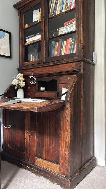 Antiek Frans secretaire beschikbaar voor biedingen