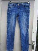 Spijkerbroek  DENIM 1982   mt  40, Blauw, Ophalen of Verzenden, Zo goed als nieuw, W30 - W32 (confectie 38/40)