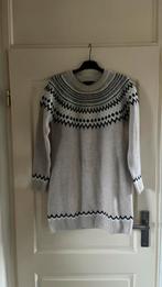 Gebreide jurk/ lange trui beige 40/42, Beige, Maat 42/44 (L), Zo goed als nieuw, Boven de knie