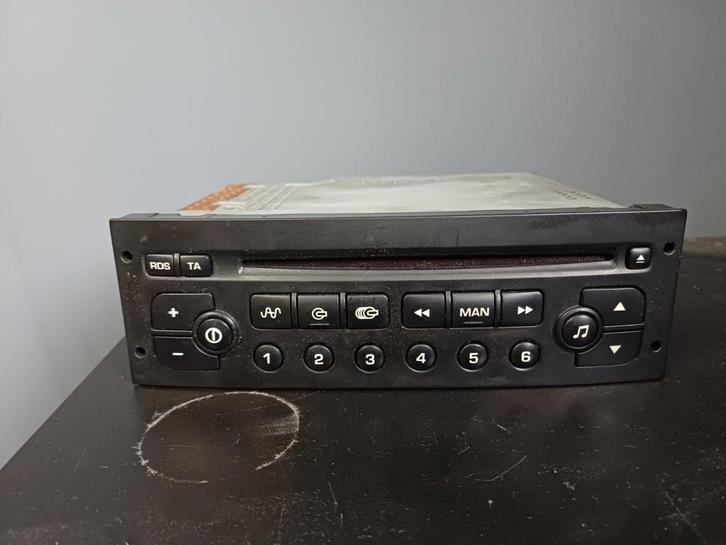 Peugeot VDO RD3-01 Radio CD/RDS - Getest!, Auto diversen, Autoradio's, Zo goed als nieuw, Ophalen of Verzenden