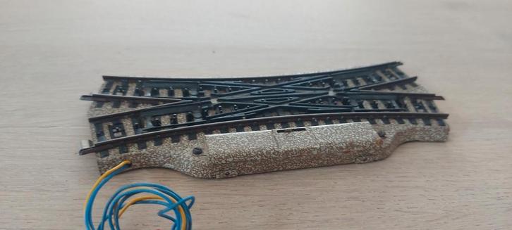 Märklin el kruiswissel voor m-rails artnr 5207, Hobby en Vrije tijd, Modeltreinen | H0, Zo goed als nieuw, Rails, Wisselstroom