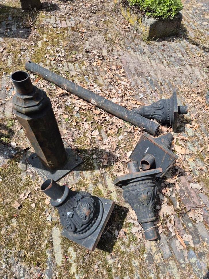 Gietijzer ornamentvoet lamp onderstuk lantaarn lantarenpaal, Tuin en Terras, Tuinwanddecoratie, Gebruikt, Ophalen