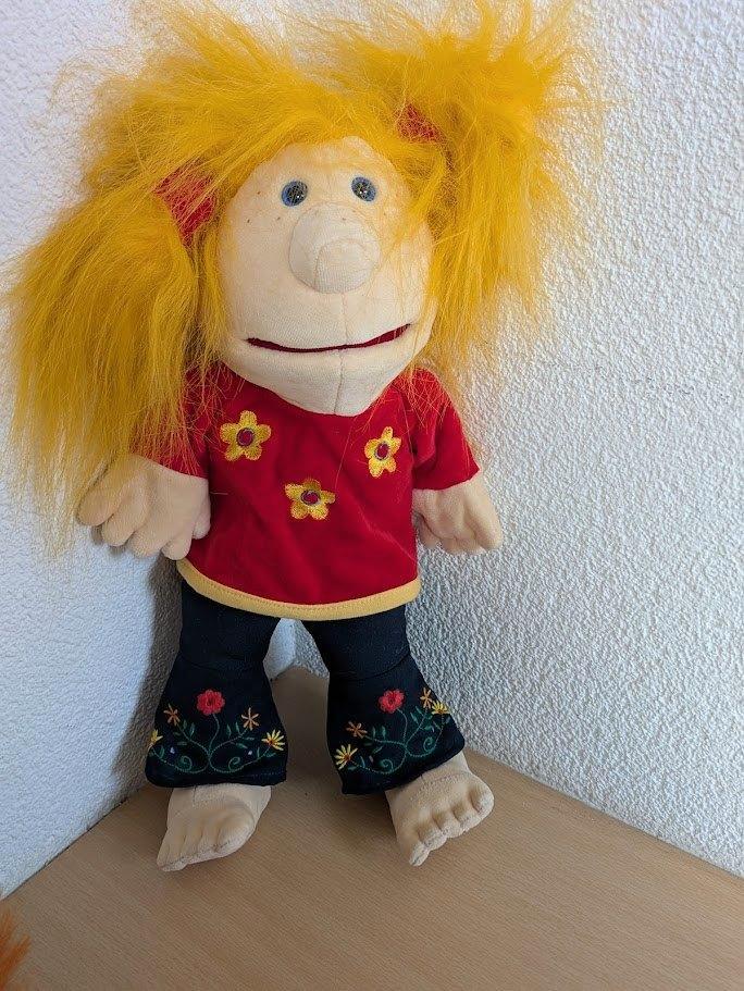 therapie pop klein meisje 43 cm hoog, Kinderen en Baby's, Speelgoed | Poppen, Nieuw, Overige typen, Ophalen of Verzenden