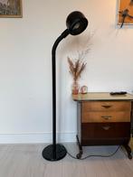 Vintage zwarte staande lamp, Ophalen, Gebruikt, Metaal, 100 tot 150 cm