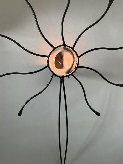 Bol v glas in een metalen frame. Zon, zonnestralen + lichtje, Antiek en Kunst, Curiosa en Brocante, Ophalen of Verzenden