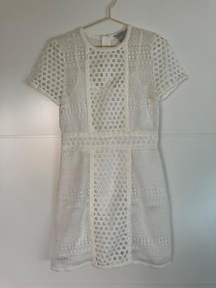 Witte jurk van H&M in maat M, nieuw, Kleding | Dames, Jurken, Zo goed als nieuw, Wit, Boven de knie, Ophalen of Verzenden