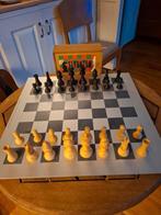 Staunton houten schaakspel, king 8 cm, Hobby en Vrije tijd, Gezelschapsspellen | Bordspellen, Ophalen of Verzenden, Zo goed als nieuw