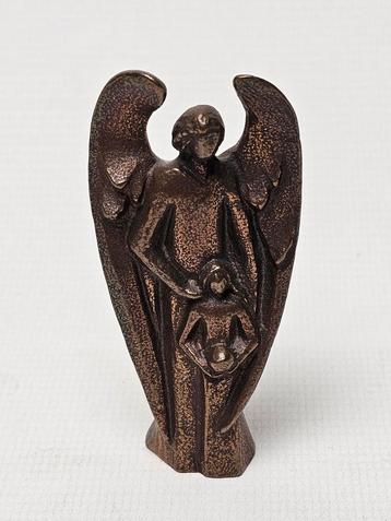 # Bronzen Engel Beschermengel voor Kinderen beschikbaar voor biedingen