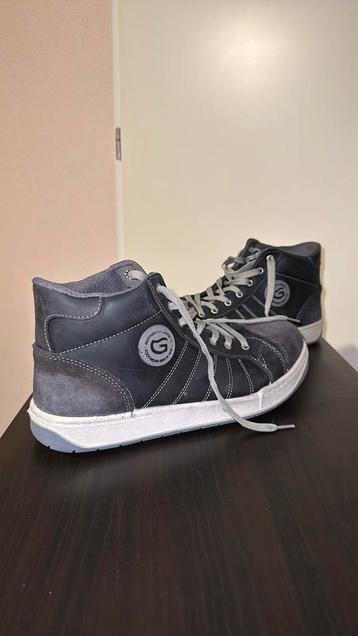 Werkschoenen maat 44 beschikbaar voor biedingen
