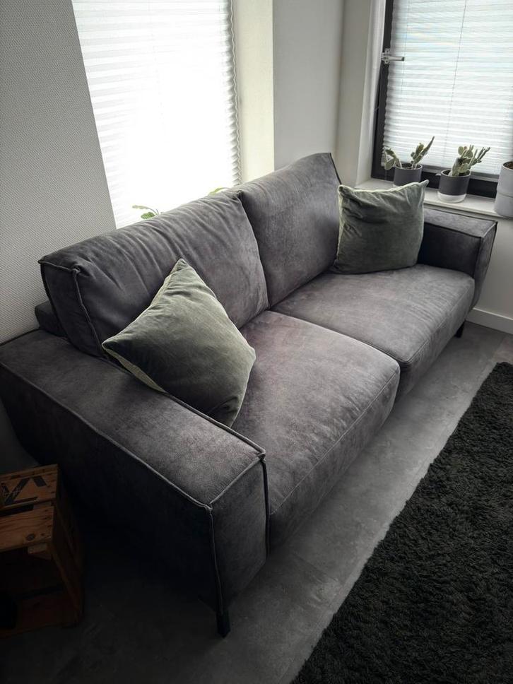 2.5 zits bank antraciet, Huis en Inrichting, Banken | Bankstellen, Zo goed als nieuw, Tweepersoons, 75 tot 100 cm, Stof, Ophalen