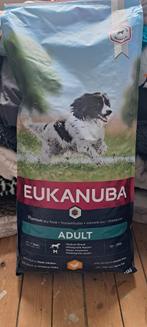 Eukanuba kip small en medium breed15 kg, Ophalen, Hond