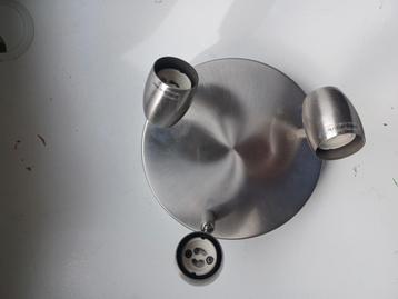 Plafondlamp met 3 spots  beschikbaar voor biedingen