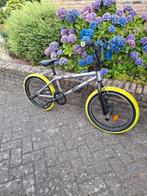 Leuke crossfiets aluminium met gele banden, Ophalen, Zo goed als nieuw, Staal