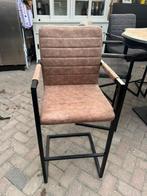 7 stoelen met bartafel, Ophalen, 5 krukken of meer, Met voetsteun, Zo goed als nieuw