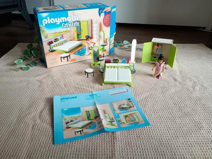 Playmobil City Life 9971 Slaapkamer met make up tafel, Kinderen en Baby's, Speelgoed | Playmobil, Zo goed als nieuw, Ophalen of Verzenden