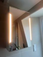 Ikea badkamerkast met led spiegel, Huis en Inrichting, Badkamer | Badkamermeubels, Ophalen, (Half)hoge kast, Minder dan 50 cm