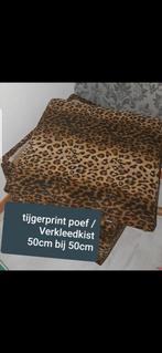 tijgerprint verkleedkist/ poef/ bankje 50cm / 50cm, Huis en Inrichting, Vierkant, Ophalen of Verzenden, Zo goed als nieuw, Stof