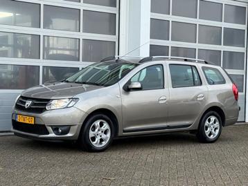 Dacia LOGAN 0.9 TCE Prestige 90PK Airco Navi Cruise Pdc Nett beschikbaar voor biedingen