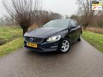 Volvo V60 2.0 D2 Nordic+ / Airco / Navi / Cruise Control / H, Voorwielaandrijving, Gebruikt, 4 cilinders, 1969 cc